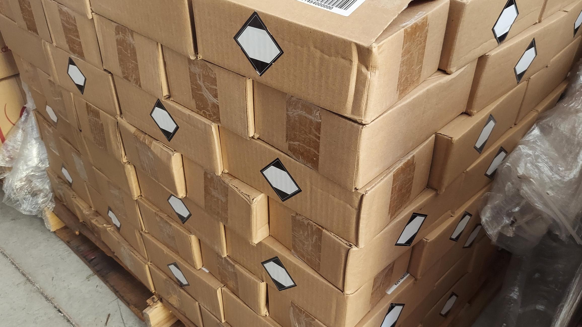 Pallet Of 5 Oz Marula 5-In-1 Volumizing Spray - Over 200 Units