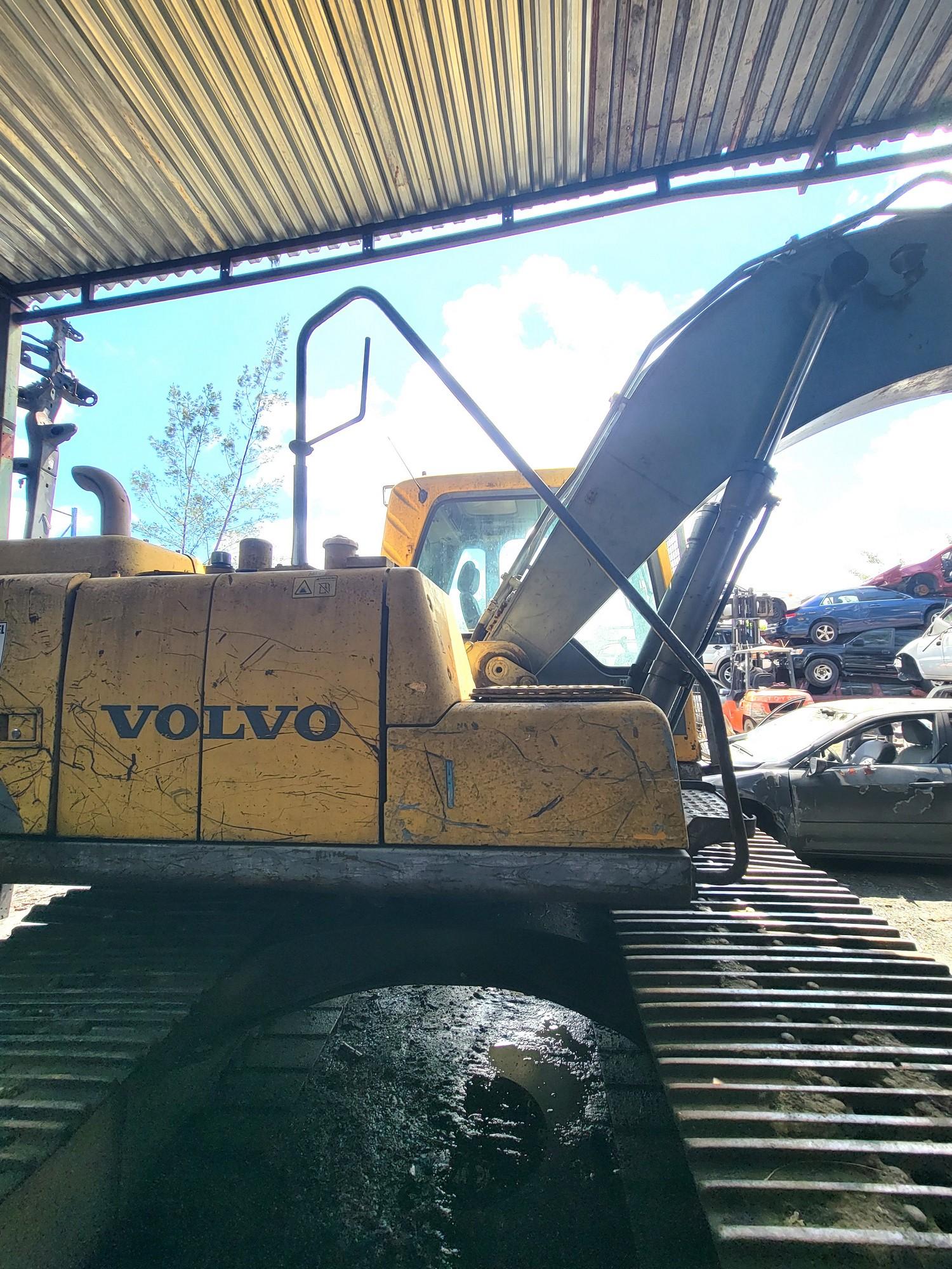 Volvo EC160B LC Diesel Heavy Equipment Construction Excavator