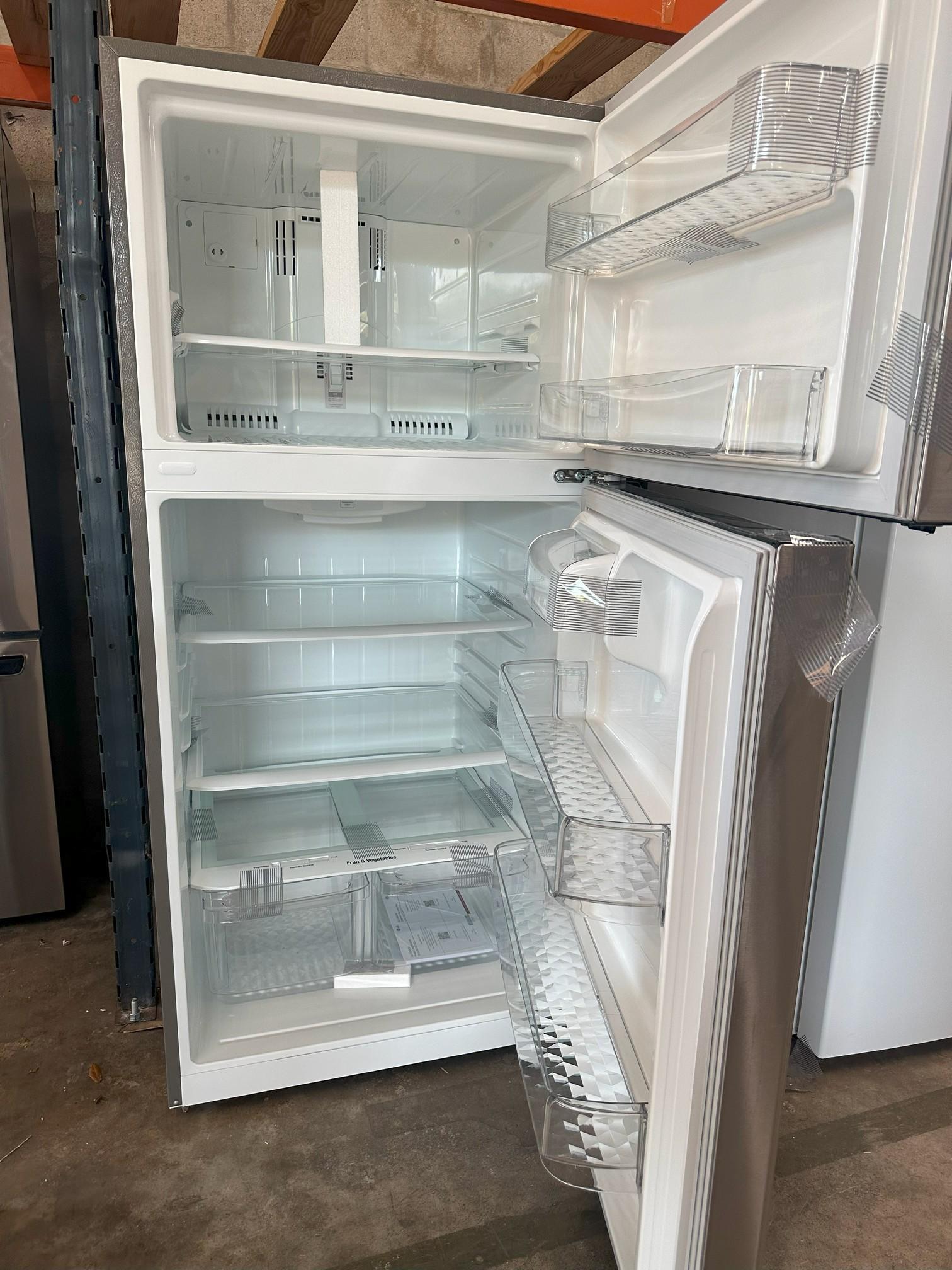 LG Refrigerator LTCS200206 Model