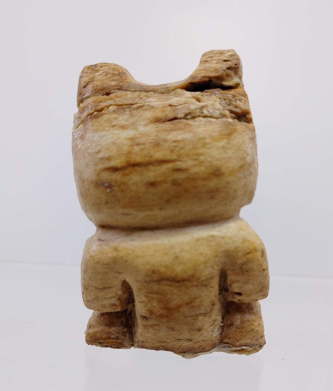 Pre-Columbian South American Feline Carving