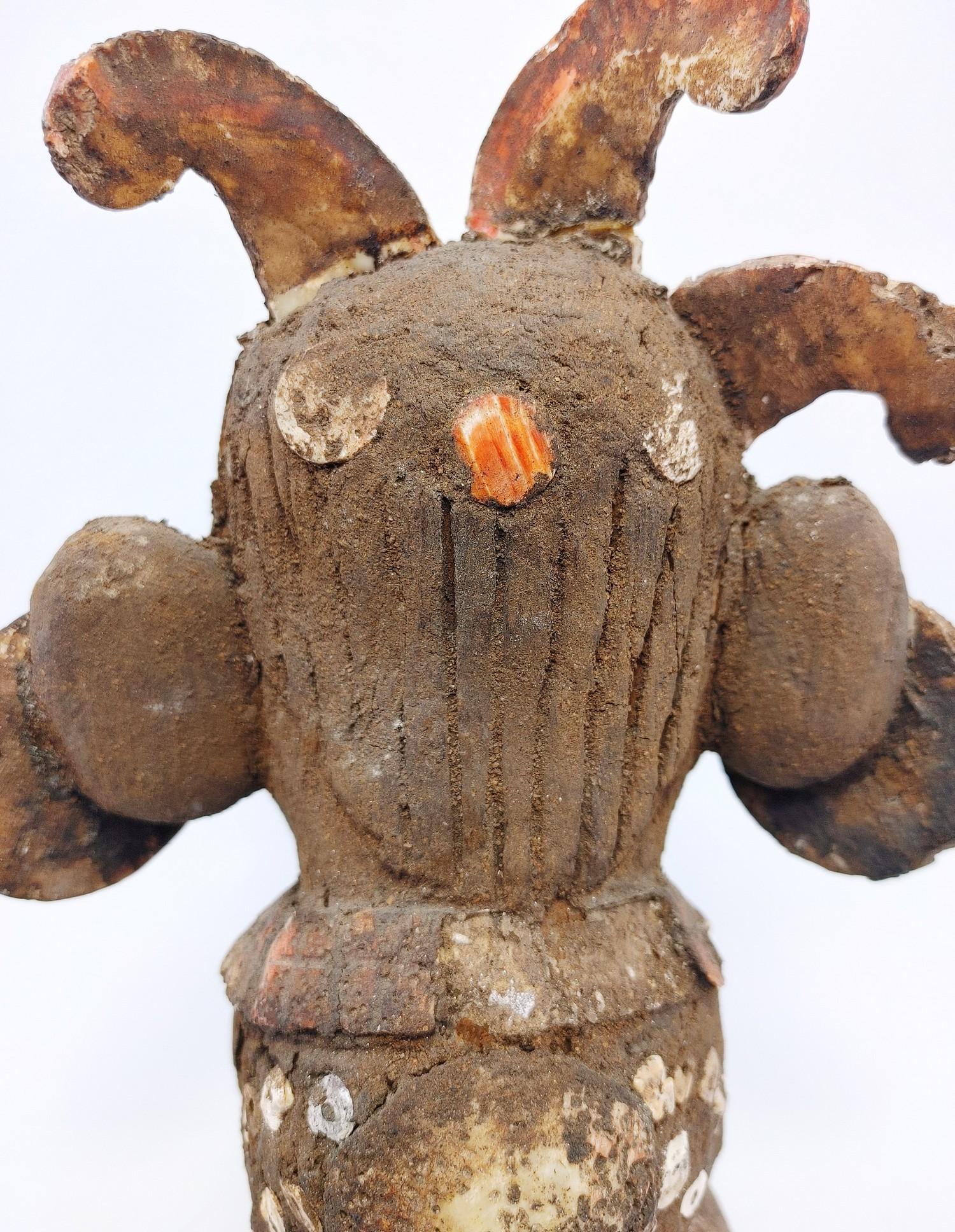 Pre-Columbian Wari Wood Idol Carving