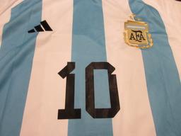 Diego Maradona of the Argentina signed autographed soccer jersey PAAS COA 160