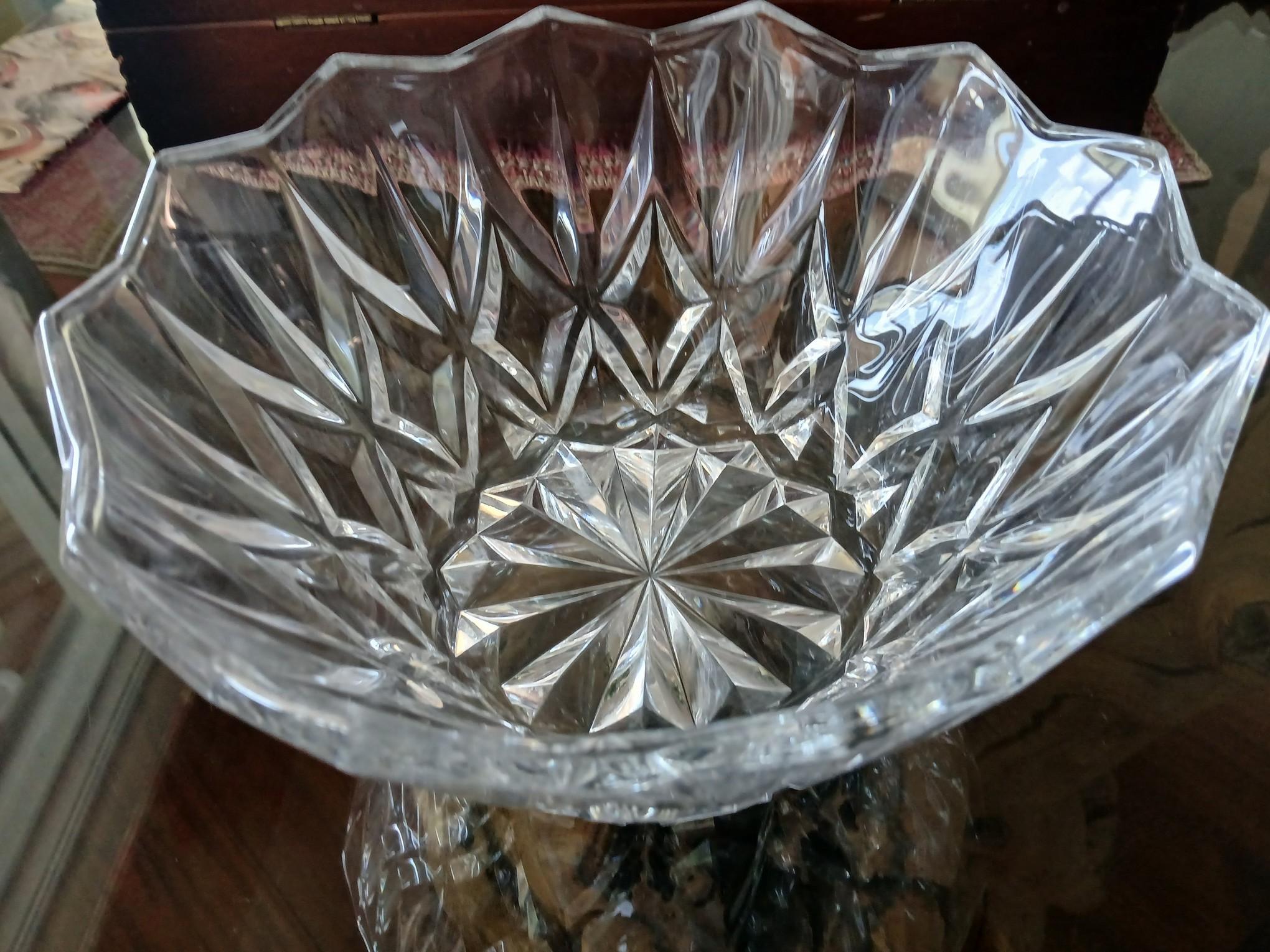 10"  Round by 7" Deep Crystal Serving Bowl / Serving Dish