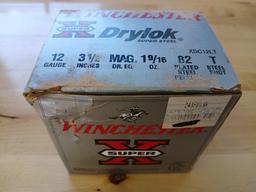 WINCHESTER 12 Guage Drylok Shotgun Shells / Ammunition