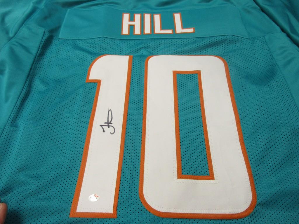 Tyreek Hill of the Miami Dolphins signed autographed football jersey PAAS COA 597