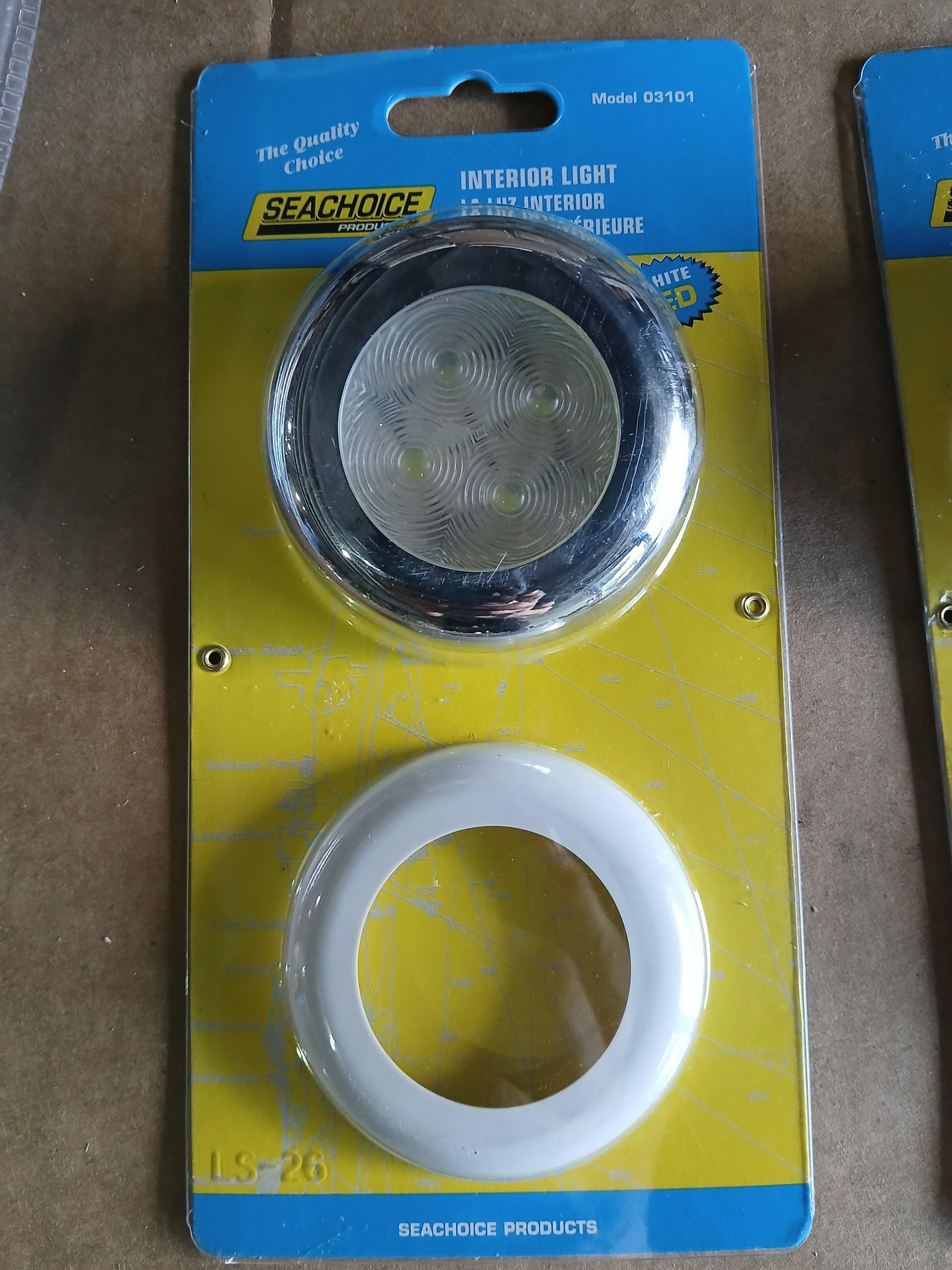 SEACHOICE PRODUCTS #03101 Interior Light / Brand New Boating Light