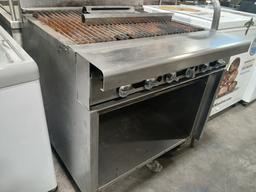 40" Self Standing Griddle / Commercial Grill W/ Stainless Steel Storage Below / Gas Grill