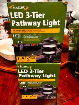 MALIBU Equinox LED Pathway Light / LED Walk Way Lights - Brand New in the Box
