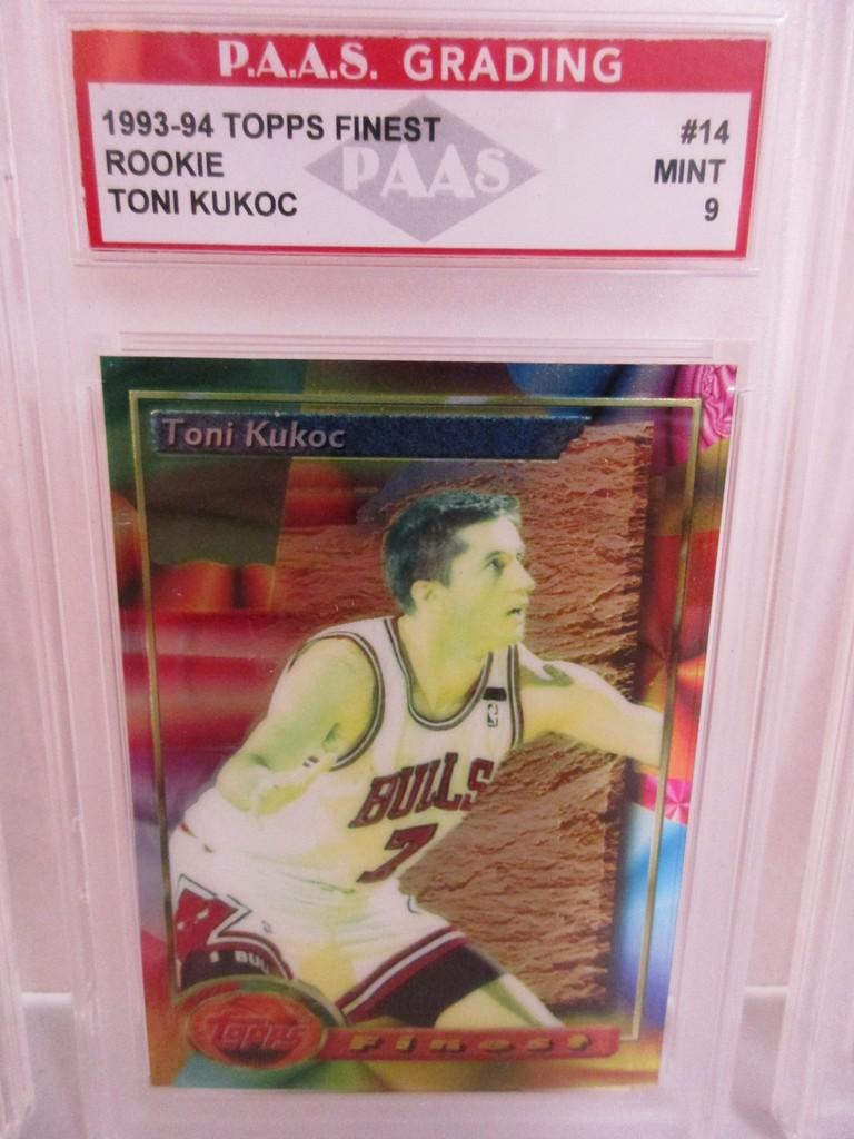 Toni Kukoc Chicago Bulls 1993-94 Topps Finest ROOKIE #14 graded PAAS Mint 9