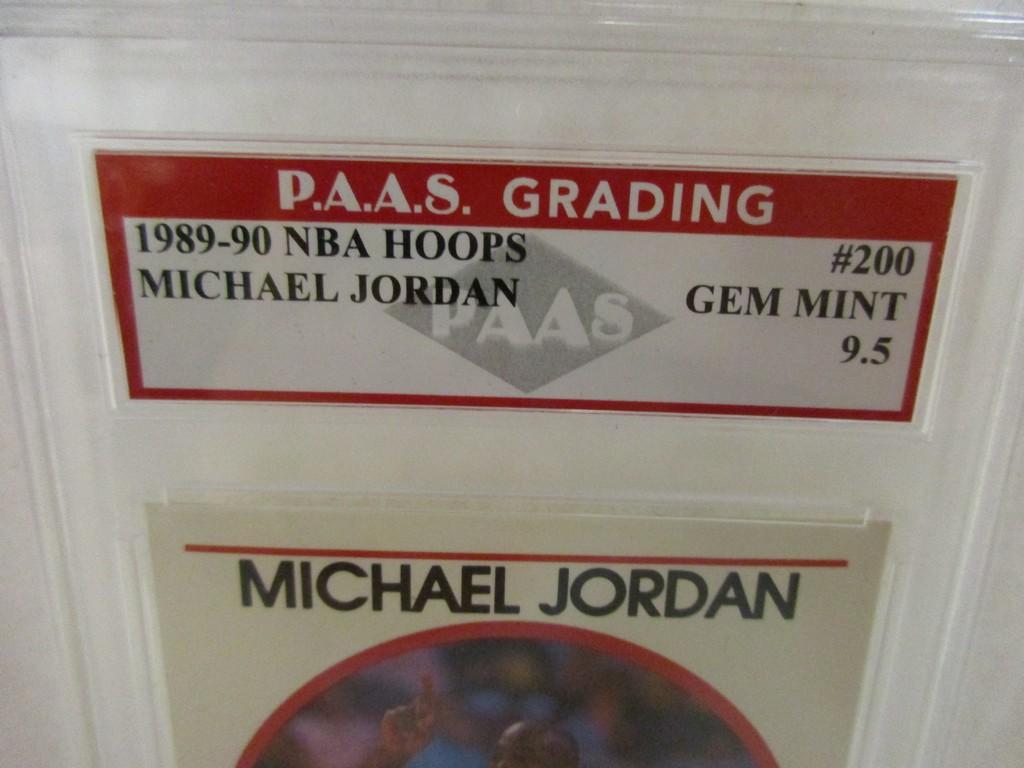 Michael Jordan Chicago Bulls 1989-90 NBA Hoops #200 graded PAAS Gem Mint 9.5
