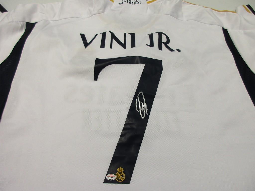 Vinicius Junior of Real Madrid signed autographed soccer jersey PAAS COA 558