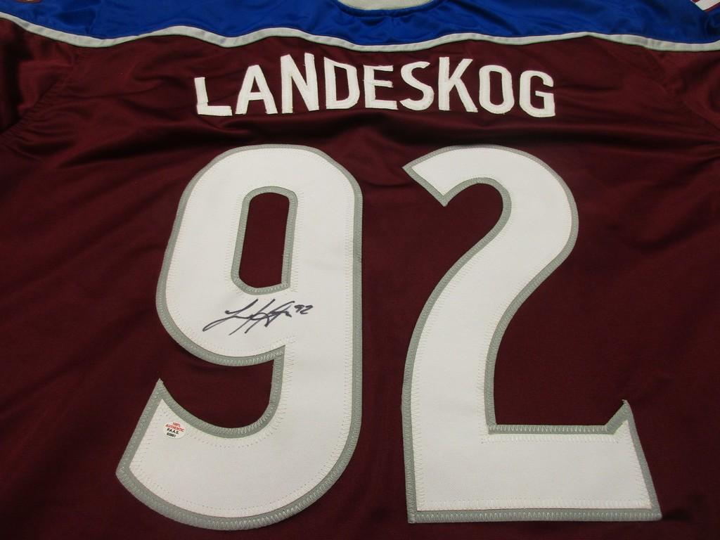 Gabriel Landeskog of the Colorado Avalanche signed autographed hockey jersey PAAS COA 991