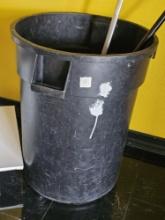 Commercial Trash Bins