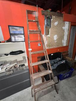 8 Foot Aframe Wooden Ladder