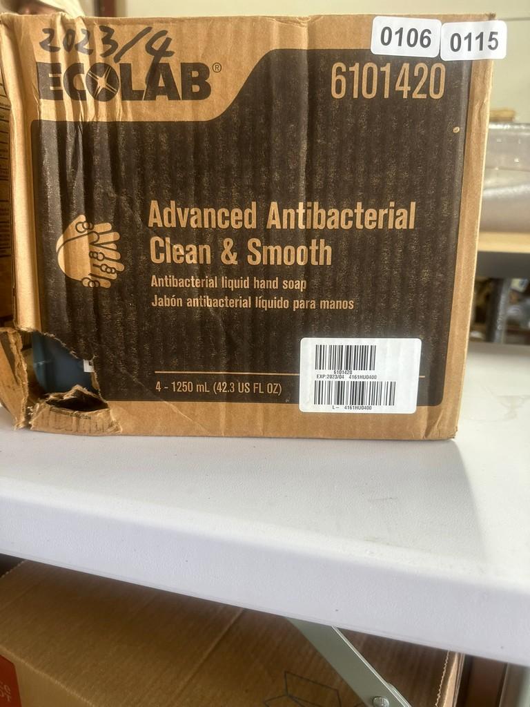 Advanced Antibacterial Liquid Hand Soap