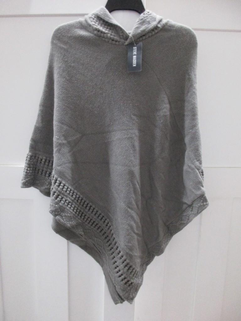 Mixed Brands & Styles Ponchos / Jackets Brand NWT Box 28
