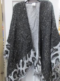 Mixed Brands & Styles Ponchos / Jackets Brand NWT Box 28