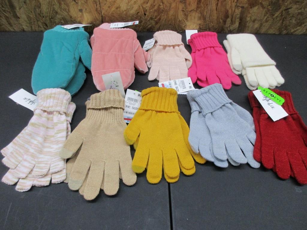 Mixed Brands & Styles Gloves / Mittens New with tags Box 41