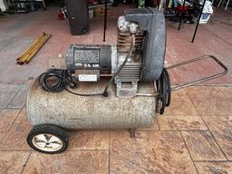 U.S. Air 2HP Air Compressor - Portable