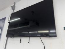 Samsung 42 inch Television with mounting bracket
