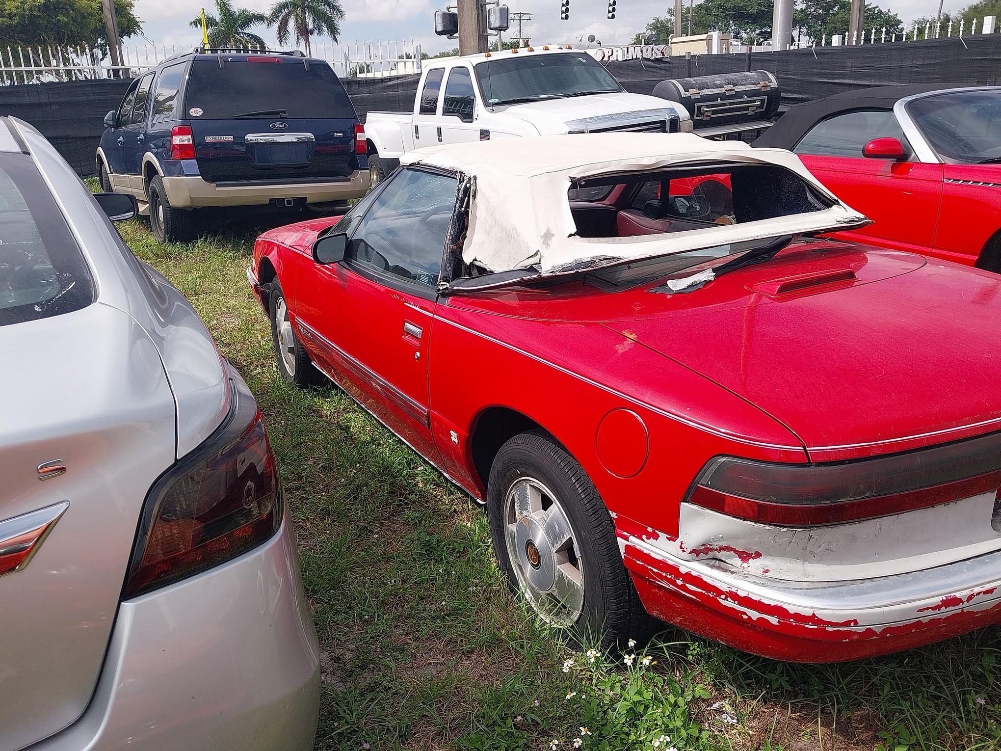 1990 Red Buick Reatta Convertible - Runs