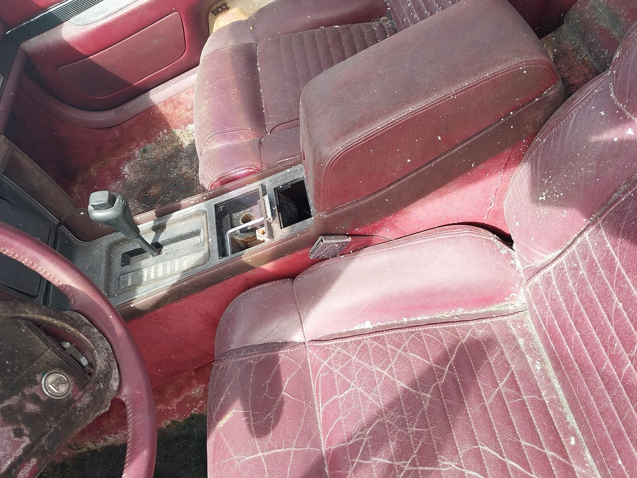 1990 Red Buick Reatta Convertible - Runs