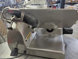Globe G10 10" Meat Slicer - No Sharpener (missing two feet)