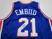 Joel Embiid of the Philadelphia 76ers signed autographed basketball jersey PAAS COA 394