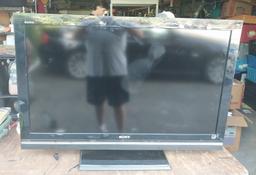 Sony Bravia 40 in Flat Screen -KDL-40v5100