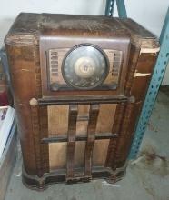 Antique Grosley Radio, record Player