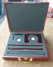 Executive Office Putter and hole with wooden carrying case