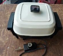 Presto Cooker  with Lid