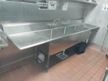 120 in. 3 Compartment Stainless Steel Sink with wet and dry