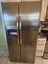 Frigidaire LFSS2312TFO S/S Two Door Refrigerator/Freezer with Dispenser