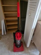 Dirt Devil Dynamite Plus Upright Vacuum Cleaner