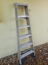 Werner Aluminum and Fiberglass 6' Ladder