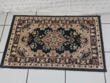 32" x 25" Designer Rug