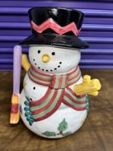 Ceramic Cookie Jar, 12" X  9"