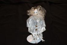 Collectable Clowns, 7.5 : High