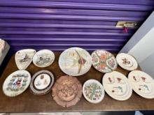 Lot, Miscellaneous Lot of 11 Collectable Plates