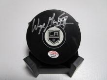 Wayne Gretzky of the LA Kings signed autographed logo hockey puck PAAS COA 372