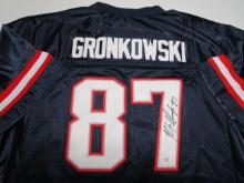 Rob Gronkowski of the New England Patriots signed autographed football jersey PAAS COA 512