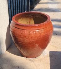 Large Ceramic pot