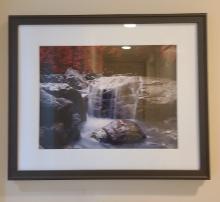 Waterfall Framed Photo - 22,5 x 18.5 in