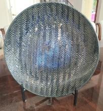 19.5 in DÃ©cor Plate with metal Stand