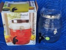 New, In Box Circleware 1.3Gal Micro Barrel Beverage Dispenser