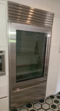 SubZero Stainless Steel Refrigerator - model 650