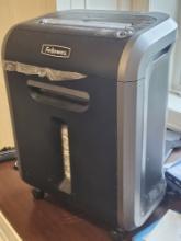 Fellowes Paper Shredder