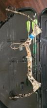 Bow and Arrows by Parker with carrying case