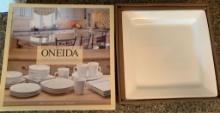 Set of (4) Oneida Chef's Collection Dinner Plates